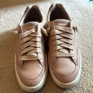 Sperry women’s size 11 sneaker
